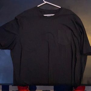 Black pocket tee